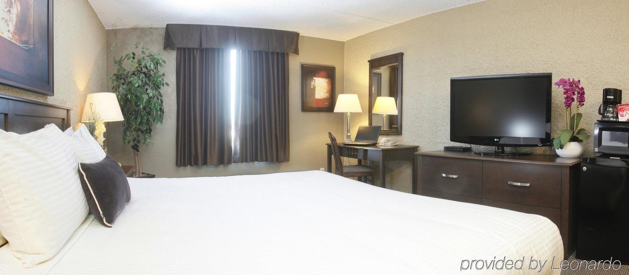 Radisson Hotel Fort St John Fort St. John Екстериор снимка
